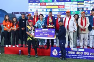 Read more about the article भद्रपुर झापा गोल्डकपको उपाधि आयोजक भद्रपुर ब्लेजर्सलाई