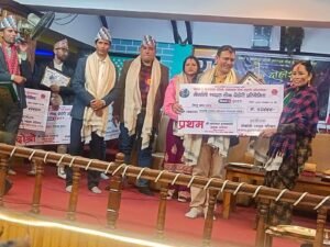 Read more about the article गोर्खाली भ्वाइस लोकदोहोरी सिजन ३ सम्पन्न, बसन्त गिरी र विष्णु थापा मगर विजेता