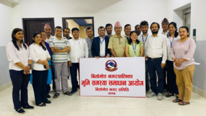 Read more about the article बिर्तामोडमा भूमि समस्या समाधान आयोगको शाखा उद्घाटन