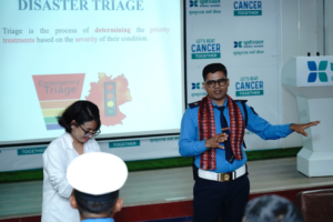 Read more about the article झापामा ट्राफिक व्यवस्थानको नमुना नेतृत्व, पौडेललाई उत्कृष्टको उपाधि