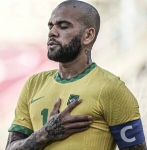 Read more about the article विश्व प्रसिद्ध फुटबलर रोबर्टो कार्लोस मंगलबार नेपाल आउँदै