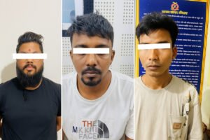 Read more about the article बिर्तामोडमा सुनचाँदी चोरी काण्ड: तीन जना पक्राउ, जय ज्वेलर्समा प्रहरीको छापा