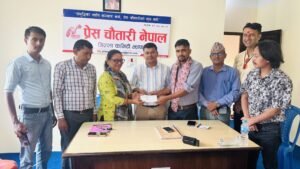 Read more about the article जन्मदिनको अवसरमा अनिल सापकोटाबाट प्रेस चौतारीको पत्रकार उपचार कोषलाई ११ हजार १११ रुपैयाँ सहयोग
