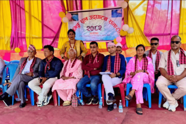 बिर्तामोड–७ मा स्विमिङ पुलको उद्घाटन