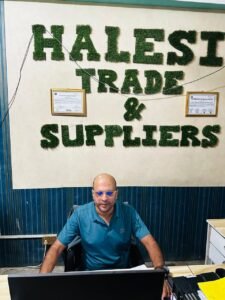 Read more about the article बिर्तामोडका सफल व्यवसायी केशब निरौलाले भवन पुर्ननिर्माण अभियानमा ६५००० हजार सहयोग