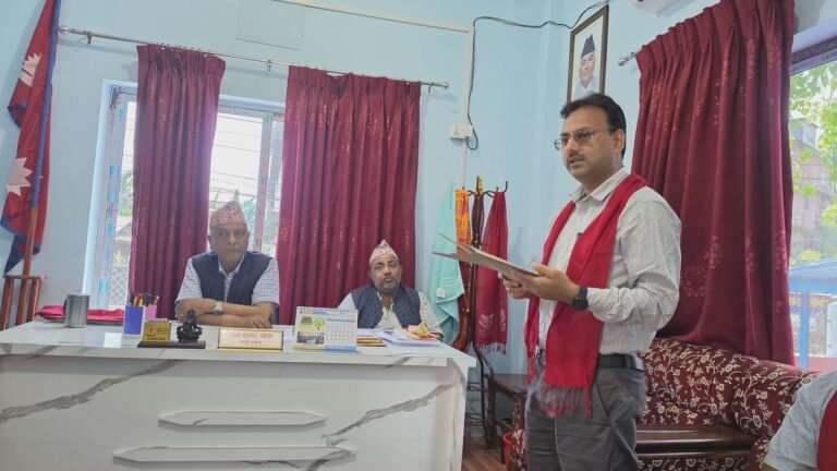 अनर्गल सामग्रीले पत्रकारिताकै साखमा चोट नगर प्रमुख थापा