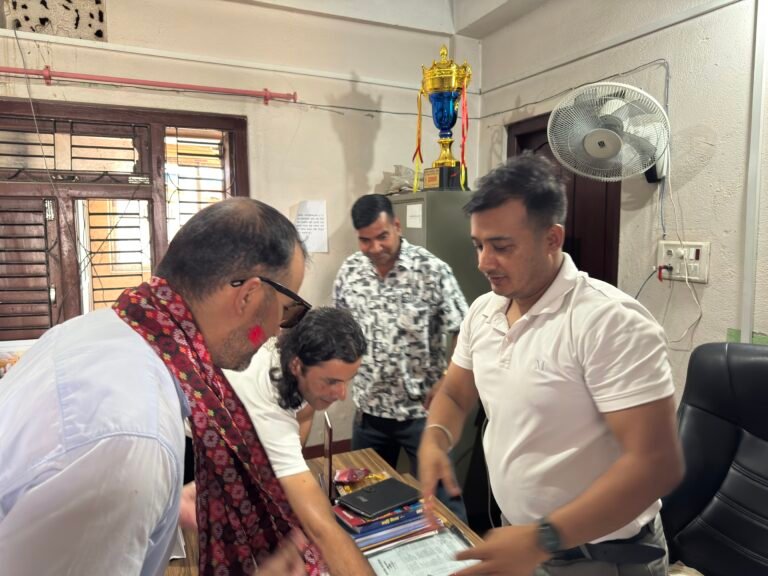 महेन्द्र रत्न माध्यमिक विद्यालयको विद्यालय व्यवस्थापन समितिको अध्यक्षमा श्रीप्रसाद न्यौपाने चयन 